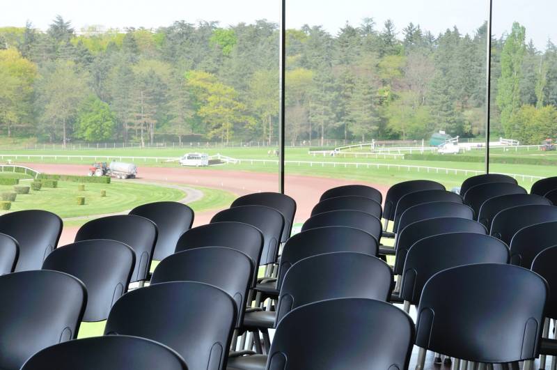 location salle de reunion 50 personnes bron