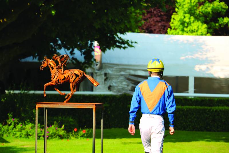 Lieu original pour anniversaire d'entreprise sur un hippodrome de lyon à bron